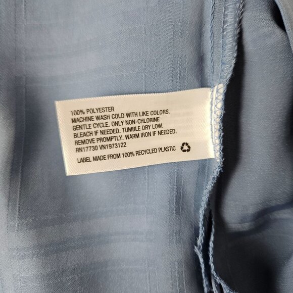 A New Day Womens Blue Houndstooth Blouse Size Medium Elegant Comfortable Casual - Picture 9 of 10